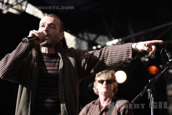 RODOLPHE BURGER - 2006-04-02 - PARIS - Place de la Republique - 